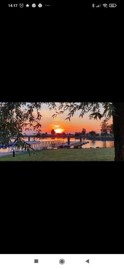 La Cigogne Holiday home Eclaron